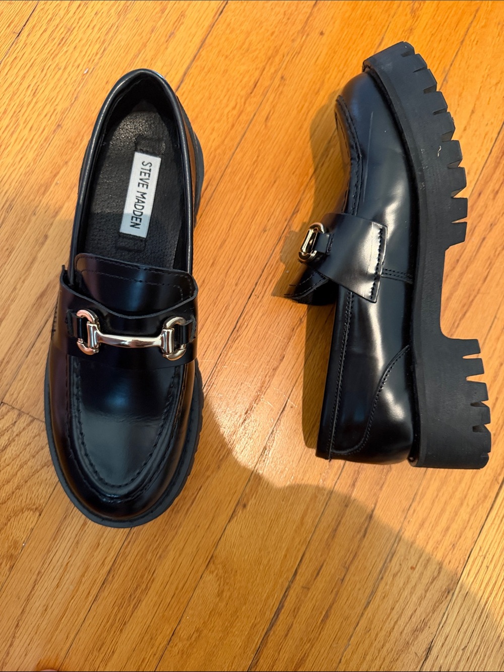 Steve Madden Women’s size 7 Black Lug Leather Loafers with Gold Bit